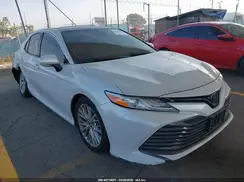 4T1B11HK5JU116897 2018 TOYOTA CAMRY