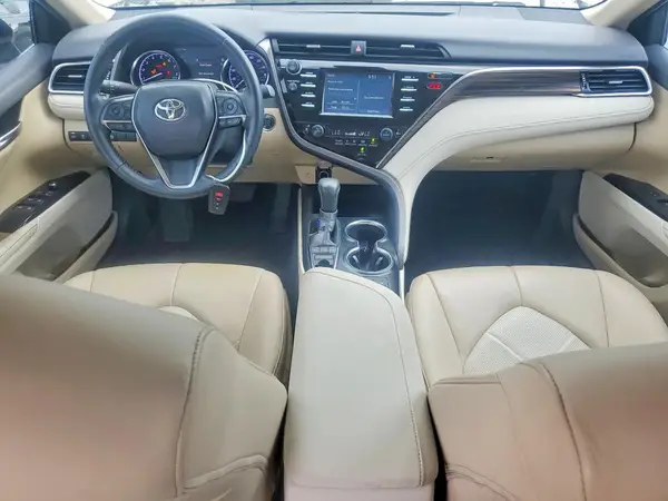 4T1B11HK5JU122389 2018 TOYOTA CAMRY - Image 8