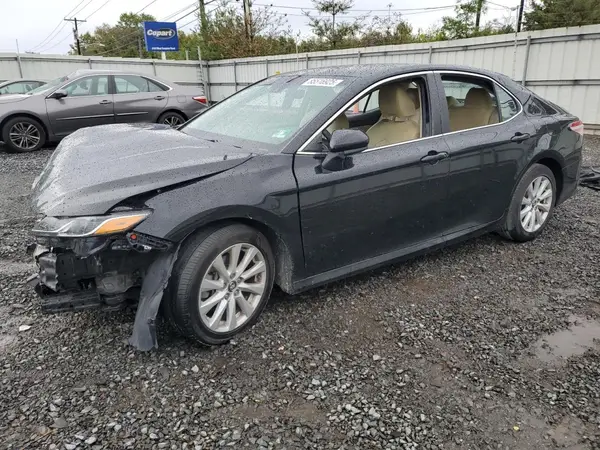4T1B11HK5JU123655 2018 TOYOTA CAMRY - Image 1