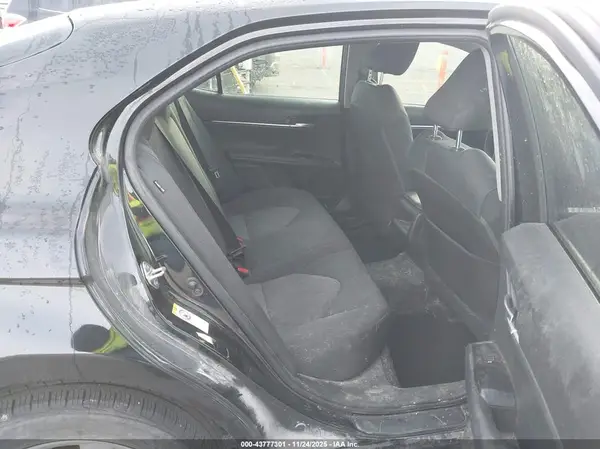 4T1B11HK5JU129925 2018 TOYOTA CAMRY - Image 8