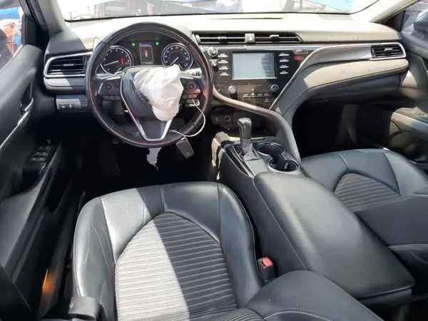 4T1B11HK5JU129987 2018 TOYOTA CAMRY - Image 8