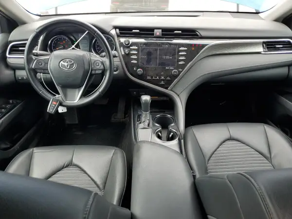 4T1B11HK5JU131268 2018 TOYOTA CAMRY - Image 8