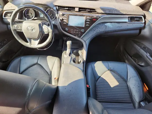 4T1B11HK5JU136583 2018 TOYOTA CAMRY - Image 8