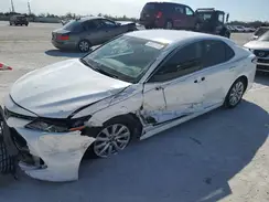 4T1B11HK5JU142206 2018 TOYOTA CAMRY