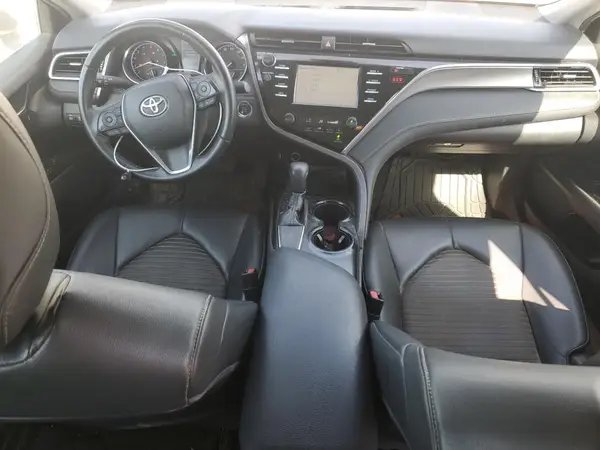 4T1B11HK5JU143291 2018 TOYOTA CAMRY - Image 8