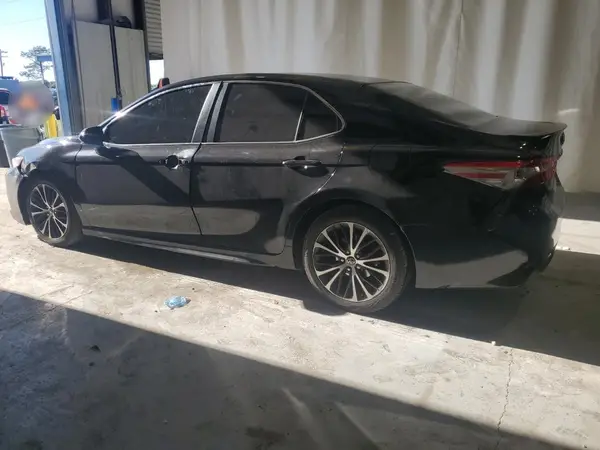 4T1B11HK5JU149043 2018 TOYOTA CAMRY - Image 2