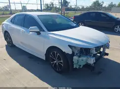 4T1B11HK5JU151360 2018 TOYOTA CAMRY