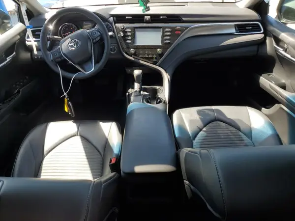 4T1B11HK5JU157188 2018 TOYOTA CAMRY - Image 8