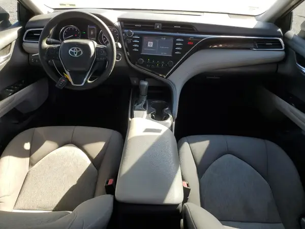 4T1B11HK5JU157787 2018 TOYOTA CAMRY - Image 8