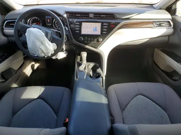 4T1B11HK5JU504499 2018 TOYOTA CAMRY - Image 8