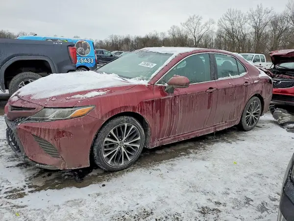 4T1B11HK5JU506009 2018 TOYOTA CAMRY - Image 1