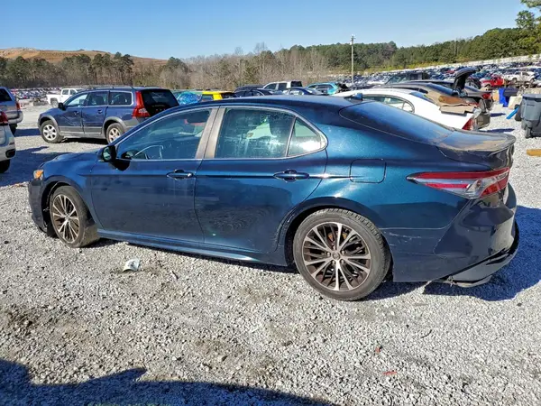 4T1B11HK5JU510982 2018 TOYOTA CAMRY - Image 2