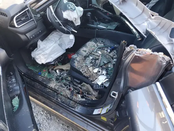 4T1B11HK5JU515731 2018 TOYOTA CAMRY - Image 8