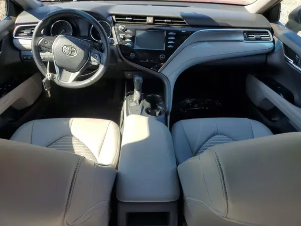 4T1B11HK5JU516040 2018 TOYOTA CAMRY - Image 8