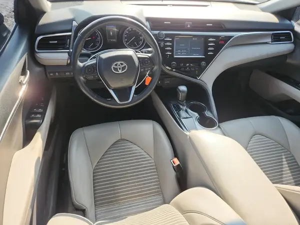 4T1B11HK5JU518550 2018 TOYOTA CAMRY - Image 8