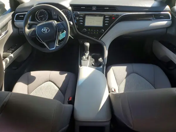 4T1B11HK5JU519469 2018 TOYOTA CAMRY - Image 8