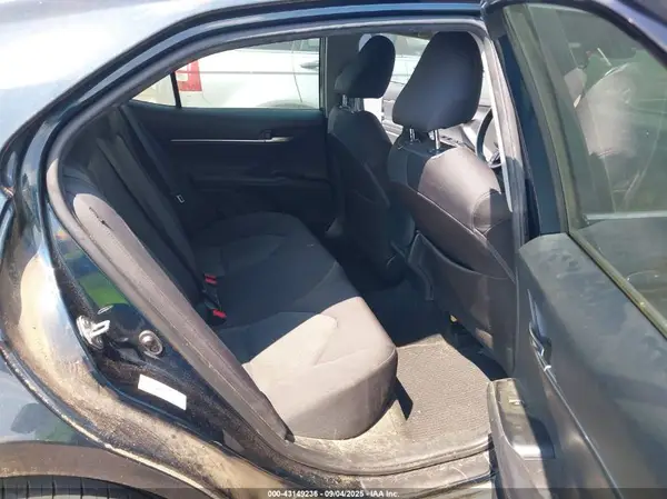 4T1B11HK5JU520945 2018 TOYOTA CAMRY - Image 8