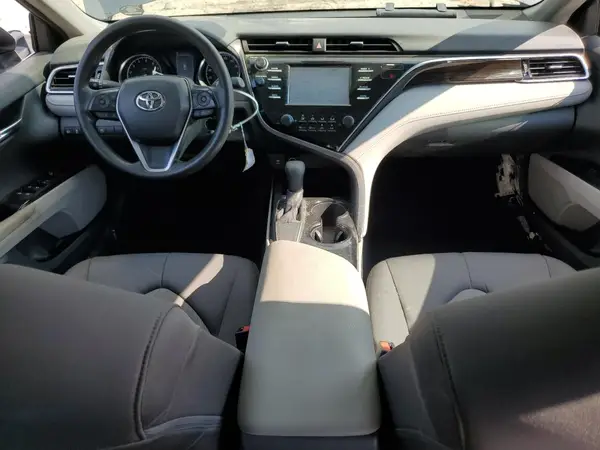 4T1B11HK5JU521190 2018 TOYOTA CAMRY - Image 8