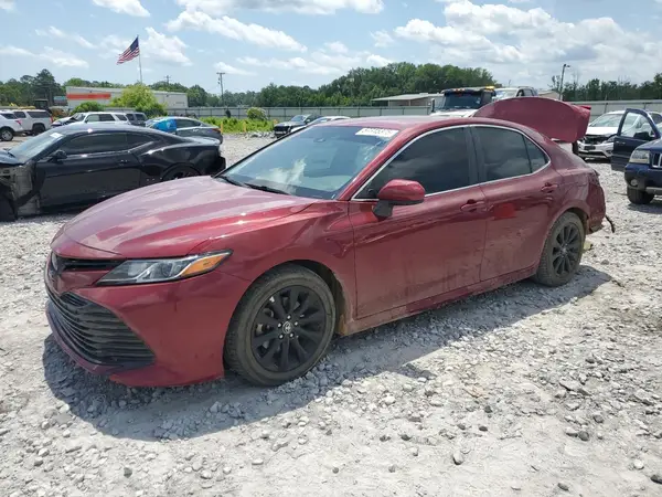4T1B11HK5JU521867 2018 TOYOTA CAMRY - Image 1