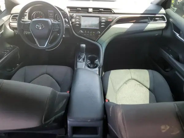 4T1B11HK5JU521867 2018 TOYOTA CAMRY - Image 8