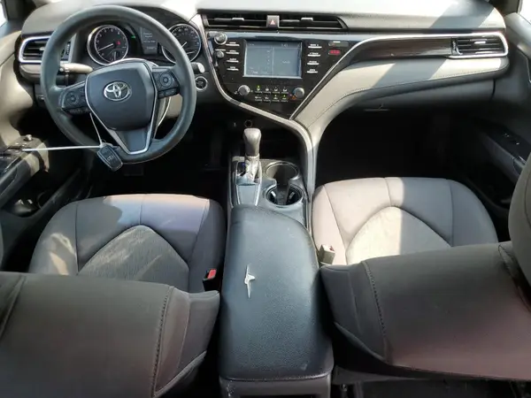 4T1B11HK5JU522890 2018 TOYOTA CAMRY - Image 8