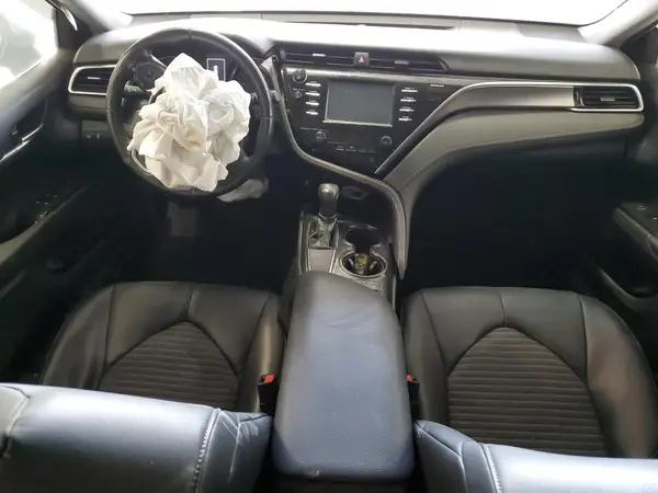 4T1B11HK5JU525014 2018 TOYOTA CAMRY - Image 8