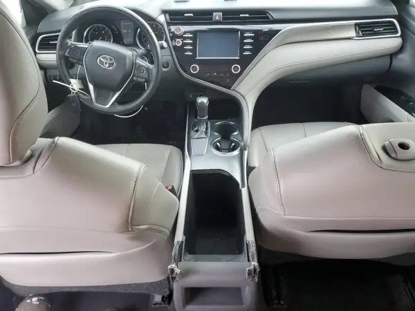 4T1B11HK5JU526339 2018 TOYOTA CAMRY - Image 8