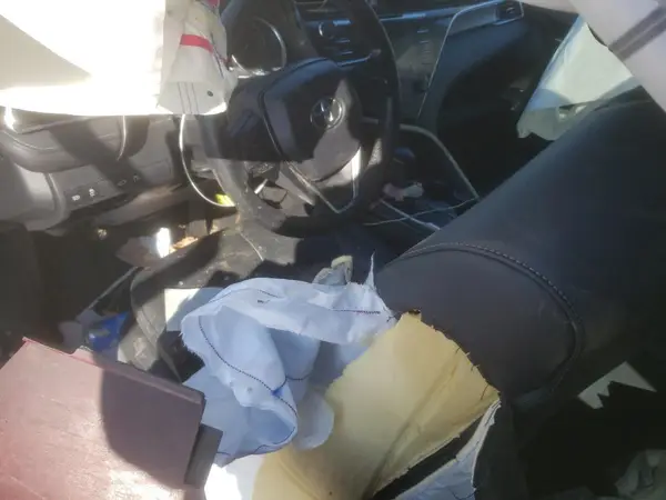 4T1B11HK5JU526972 2018 TOYOTA CAMRY - Image 8