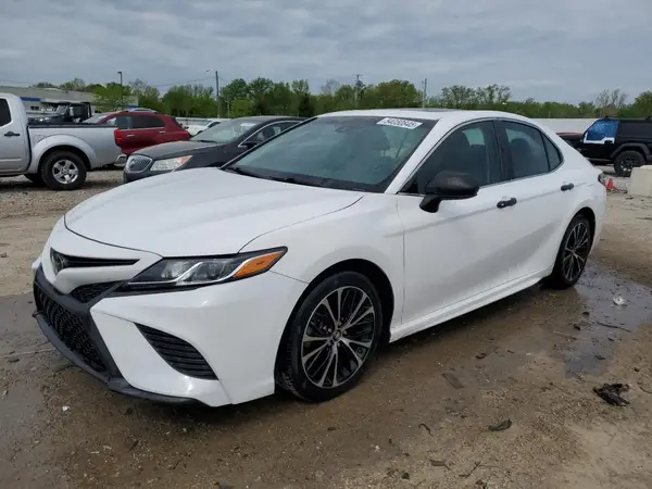 4T1B11HK5JU527183 2018 TOYOTA CAMRY - Image 1