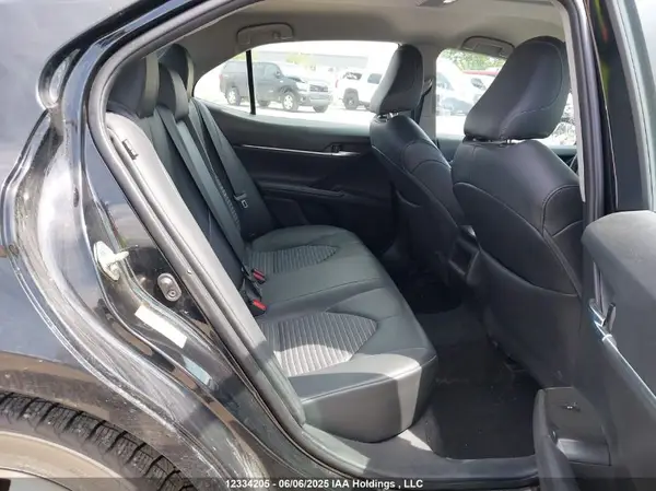 4T1B11HK5JU529483 2018 TOYOTA CAMRY - Image 8