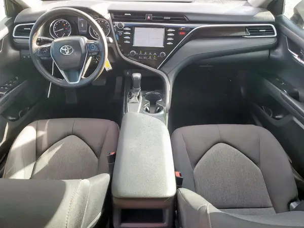 4T1B11HK5JU531136 2018 TOYOTA CAMRY - Image 8