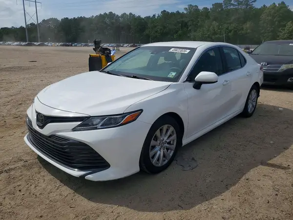 4T1B11HK5JU535073 2018 TOYOTA CAMRY - Image 1