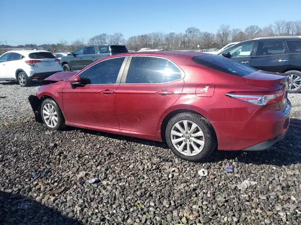 4T1B11HK5JU538345 2018 TOYOTA CAMRY - Image 2