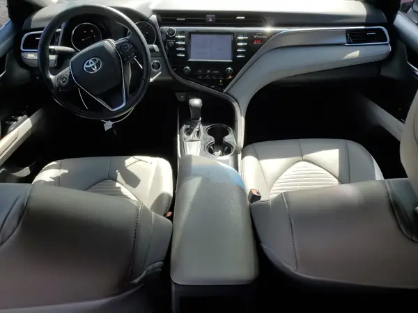 4T1B11HK5JU546736 2018 TOYOTA CAMRY - Image 8