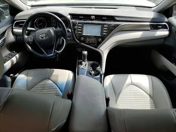 4T1B11HK5JU549006 2018 TOYOTA CAMRY - Image 8