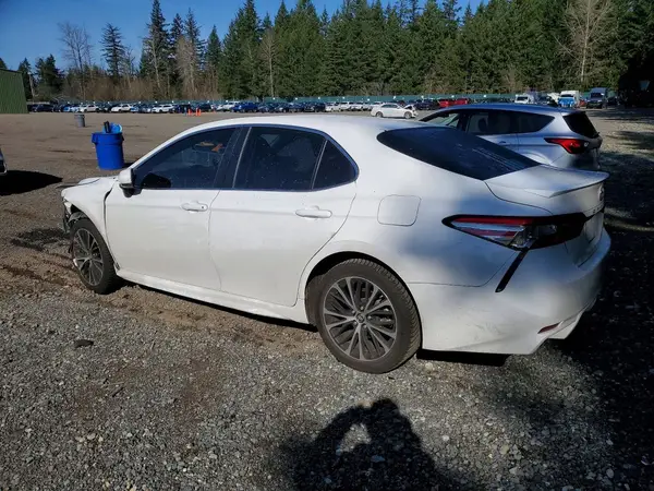 4T1B11HK5JU553105 2018 TOYOTA CAMRY - Image 2
