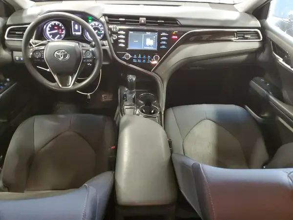 4T1B11HK5JU557882 2018 TOYOTA CAMRY - Image 8