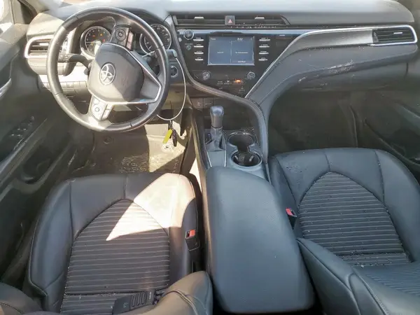 4T1B11HK5JU563987 2018 TOYOTA CAMRY - Image 8