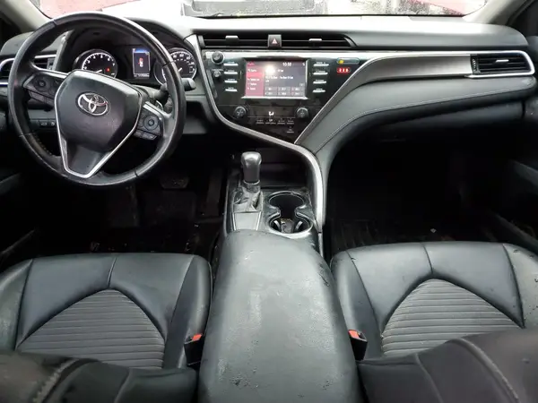 4T1B11HK5JU564010 2018 TOYOTA CAMRY - Image 8