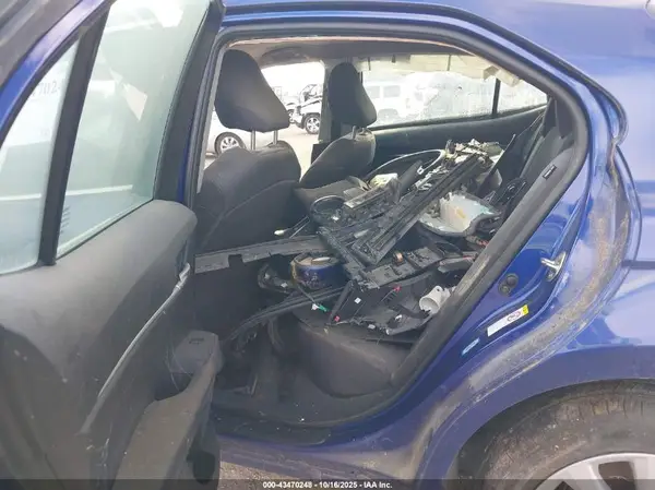 4T1B11HK5JU564475 2018 TOYOTA CAMRY - Image 8