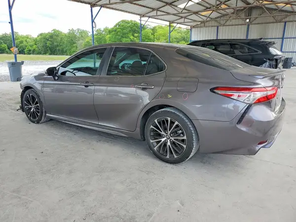 4T1B11HK5JU567456 2018 TOYOTA CAMRY - Image 2