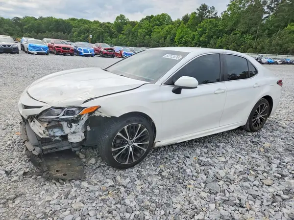 4T1B11HK5JU569238 2018 TOYOTA CAMRY - Image 1