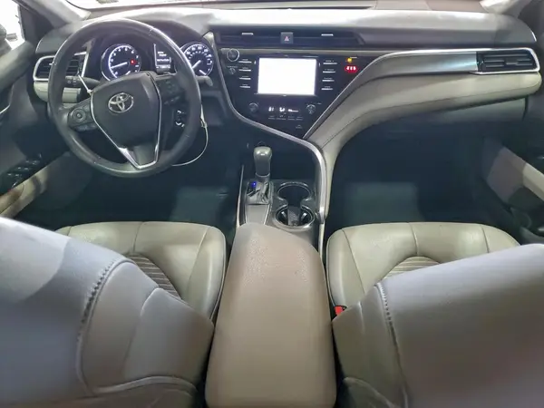4T1B11HK5JU570969 2018 TOYOTA CAMRY - Image 8