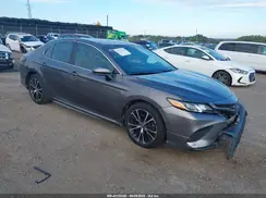 4T1B11HK5JU571748 2018 TOYOTA CAMRY