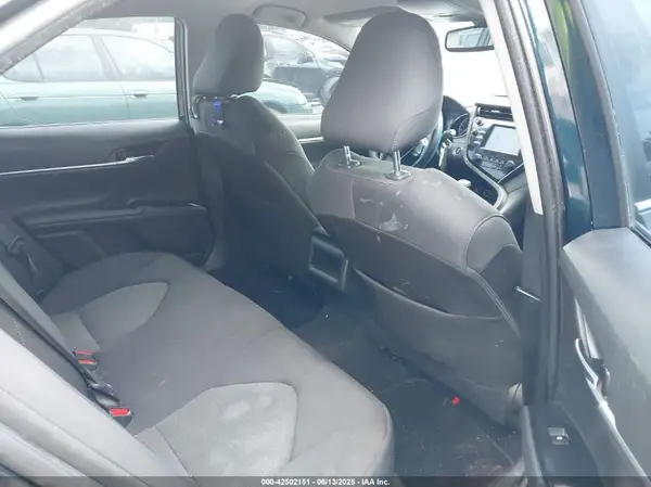 4T1B11HK5JU576030 2018 TOYOTA CAMRY - Image 8
