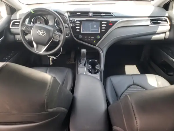 4T1B11HK5JU578215 2018 TOYOTA CAMRY - Image 8