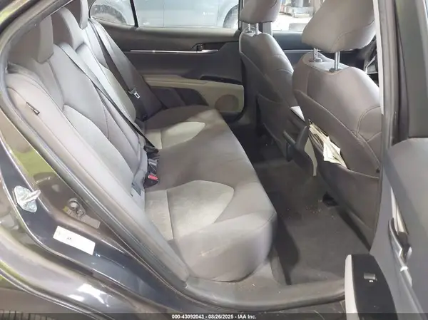 4T1B11HK5JU578859 2018 TOYOTA CAMRY - Image 8