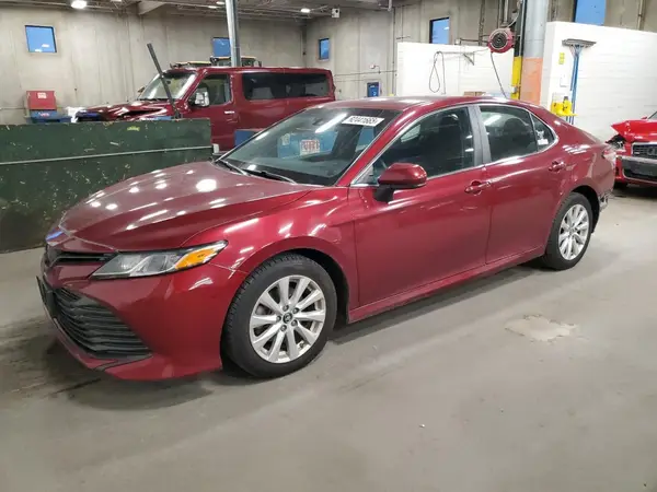 4T1B11HK5JU580238 2018 TOYOTA CAMRY - Image 1