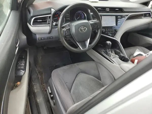 4T1B11HK5JU581907 2018 TOYOTA CAMRY - Image 8