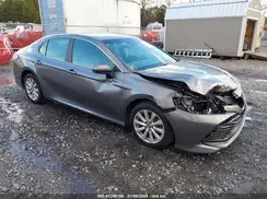4T1B11HK5JU582166 2018 TOYOTA CAMRY
